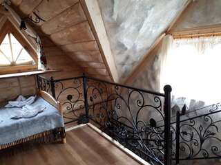 Отели типа «постель и завтрак» Willa Tatrzański Zomecek Косцелиско Шале с одной спальней-3